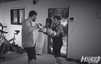 雷神3導演：“這一集你要跟綠巨人打架！”并丟給雷神一份健身計劃