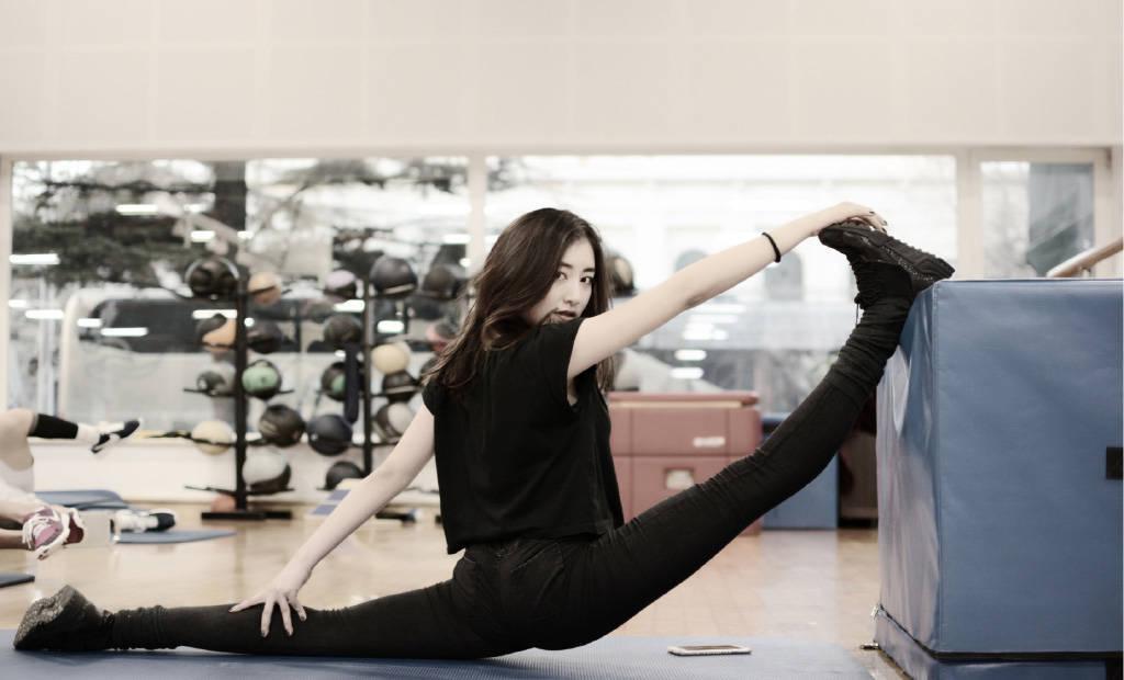 最美一字馬 藝術(shù)體操名將周捷套圖