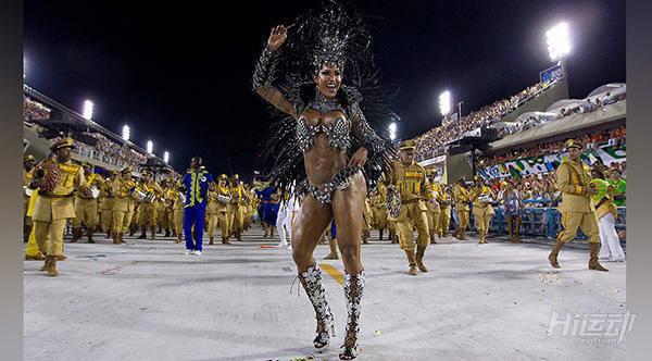 35歲練成最強大臀??！被奉為“臀神”，擁有600萬粉絲