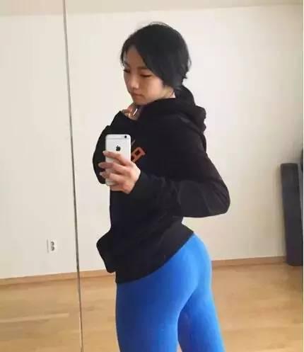 韓國超紅健身女神 清純可愛似高中生