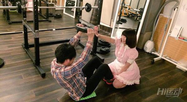 世界第一家女仆健身房！男學員沒有一個愿意偷懶