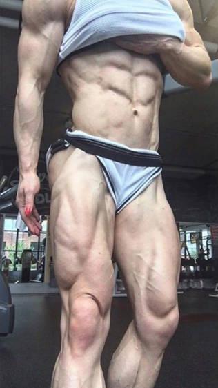 全球最低體脂率3%！這樣的妹子身材你會喜歡嗎？