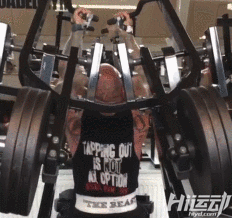 入過黑幫蹲過大獄！31歲健身逆襲成彪悍巨獸