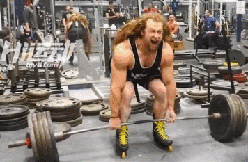 滿腦子都是騷操作！健身界的一股泥石流