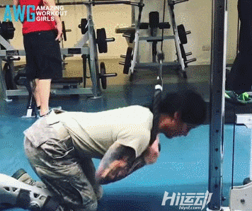 真人版“神奇女俠”！32歲女兵超強度訓練，練成超人身材