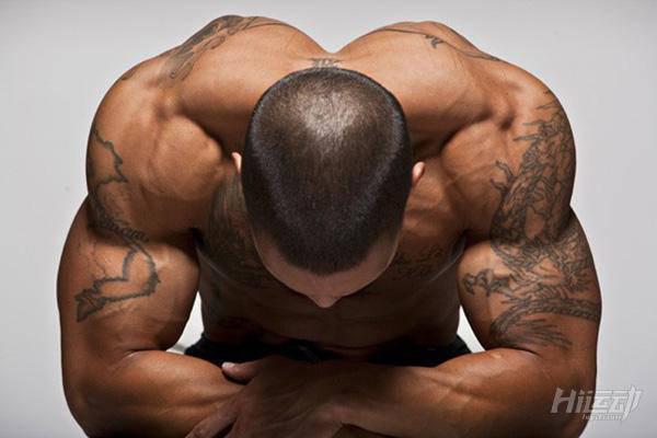 身高只有1.66，但肌肉比例很漂亮！一周5練訓練計劃分享