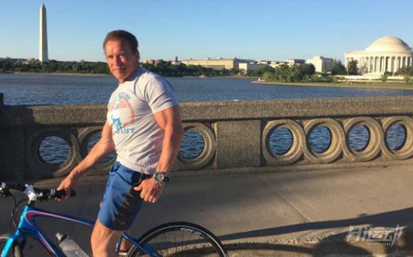 你能想象自己70歲的樣子嗎？如果健身就能跟這個70歲“老頭”一樣