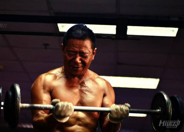 竟然還活著？他用健身的意志力抗癌20年