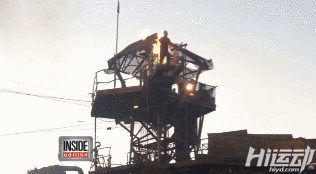 小巨人8歲臥推95公斤！每天600個俯臥撐，300次深蹲