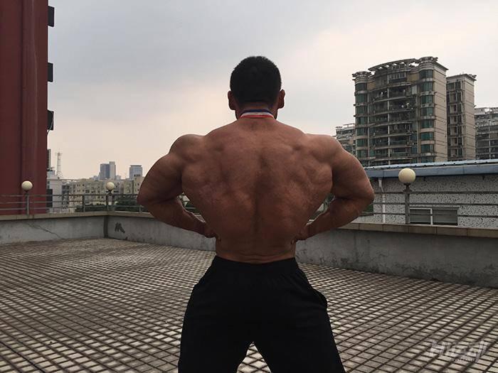 劉一陽(yáng)獲得中國(guó)健美健身公開(kāi)賽綿陽(yáng)站金牌