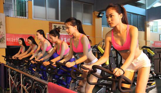 女生的健身誤解 跑步不會腿粗，減肥不會減胸