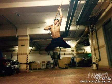 向華強兒子向佐從大胖子減肥型男故事