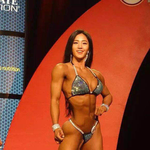 高顏值健身美女李藝琳的健身故事