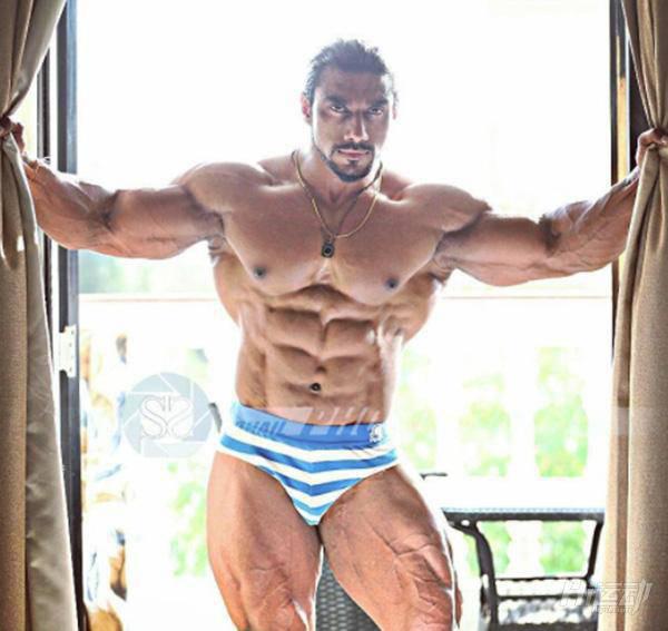 印度人選的“國民老公”！這身材，這眼光我還是服氣的！