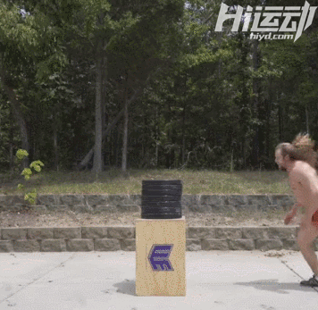 滿腦子都是騷操作！健身界的一股泥石流