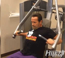 你能想象自己70歲的樣子嗎？如果健身就能跟這個70歲“老頭”一樣