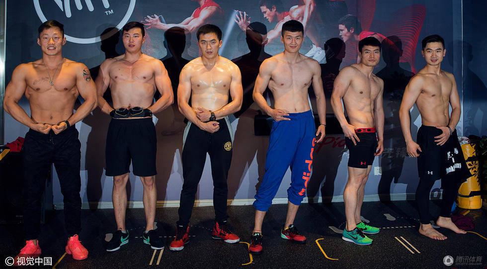 美女的健身實拍 性感翹臀身材火辣