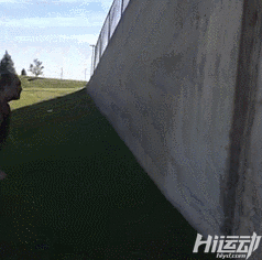 200斤的胖子還能玩跑酷？靈活到讓你懷疑眼睛