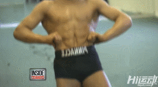 小巨人8歲臥推95公斤！每天600個俯臥撐，300次深蹲