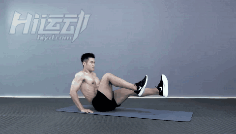 21歲健身女神擁有百萬粉絲，健身6年時間擁有不俗身材