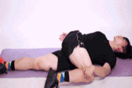 女性久坐腰痛怎么辦？緩解腰部酸痛的瑜伽動作可以幫到你