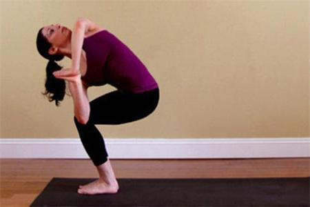 四組瘦身瑜伽快速燃脂，堅持一個月帶來巨大改變