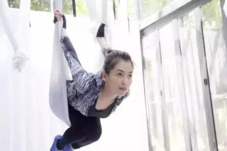 姚晨劉濤驚艷美照霸屏，絕美的氣質是多年瑜伽的練習