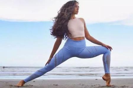 瑜伽瘦腿體式，甩掉大腿贅肉，美化腿部線條