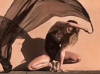 堅持練習(xí)瑜伽動作的好處非常多，但你還必須知道這些事項