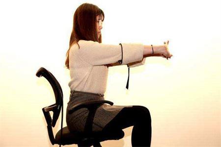 月經量少是什么原因,做好這些床上運動改善月經不調-易網<a href=http://m.henggaotouzi.com/ target=_blank class=infotextkey>健康養生</a>網 月經量少是什么原因,做好這些床上運動改善月經不調