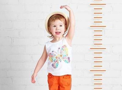 多做哪些運(yùn)動可以促進(jìn)人們身高的增長-易網(wǎng)健康<a href=http://m.henggaotouzi.com/jkys/ target=_blank class=infotextkey>養(yǎng)生</a>網(wǎng) 多做哪些運(yùn)動可以促進(jìn)人們身高的增長