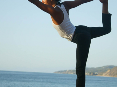 年紀大了血管堵住了 幾個瑜伽動作讓你的血液流通