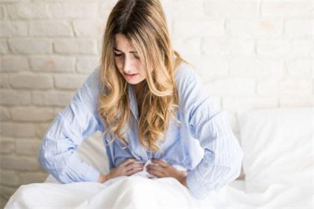 痛經怎么緩解？瑜伽初入門教學視頻幫你緩解疼痛調理月經