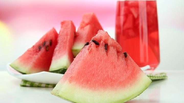 女性產(chǎn)后減肥食譜合理又營(yíng)養(yǎng) 女性產(chǎn)后減肥適合吃這些食物-易網(wǎng)健康<a href=http://m.henggaotouzi.com/jkys/ target=_blank class=infotextkey>養(yǎng)生</a>網(wǎng) 女性產(chǎn)后減肥食譜合理又營(yíng)養(yǎng) 女性產(chǎn)后減肥適合吃這些食物