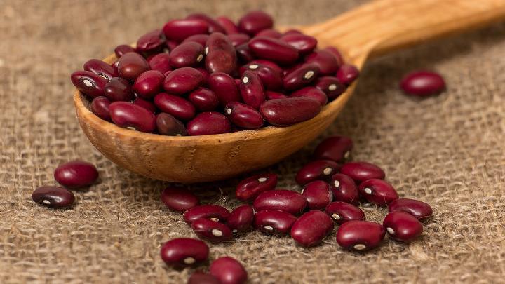 秋季午餐吃什么比較好 秋季減肥餐真的有效果嗎-易網<a href=http://m.henggaotouzi.com/ target=_blank class=infotextkey>健康養生</a>網 秋季午餐吃什么比較好 秋季減肥餐真的有效果嗎