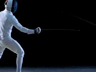 3順應(yīng)機(jī)體規(guī)律塑造完美身材 護(hù)膚品也要低碳環(huán)保