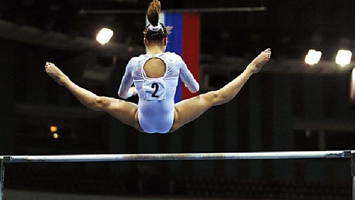 做什么減肥操能塑造身材 3步減肥操打造迷人身材-易網<a href=http://m.henggaotouzi.com/ target=_blank class=infotextkey>健康養生</a>網 做什么減肥操能塑造身材 3步減肥操打造迷人身材