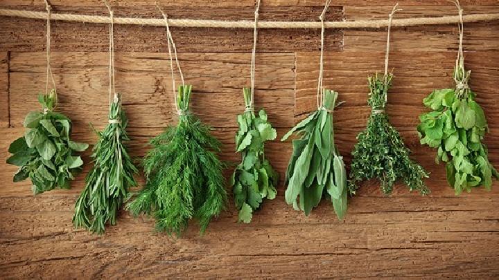 在吃飯之前喝水能減肥嗎？減肥期間需要注意什么？