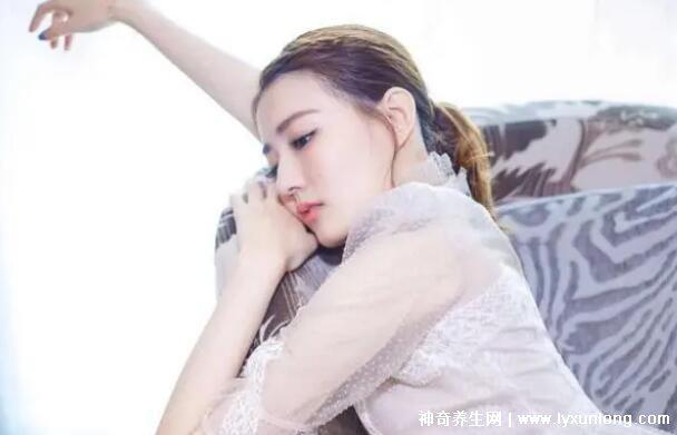 女生劉海兩邊的頭發叫什么，龍須劉海/鬢角(修飾臉型的必備)