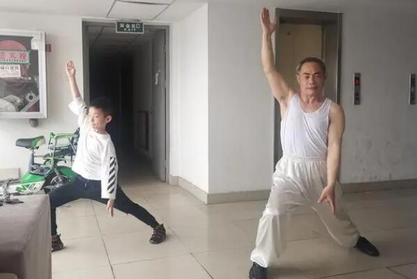 為什么不建議年輕人練金剛功，八部金剛功騙局為什么還有人在練