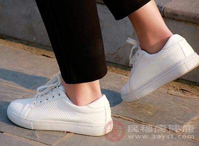 每天步行10000步身體會怎么樣 經常曬朋友圈步數的人 值得看