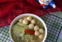 冬瓜雞肉丸子粉絲湯的做法-咸鮮味煲菜譜