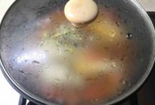 芹菜番茄迪仔魚的做法-家常味煮菜譜