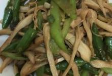 青椒杏鮑菇的做法-香辣味炒菜譜