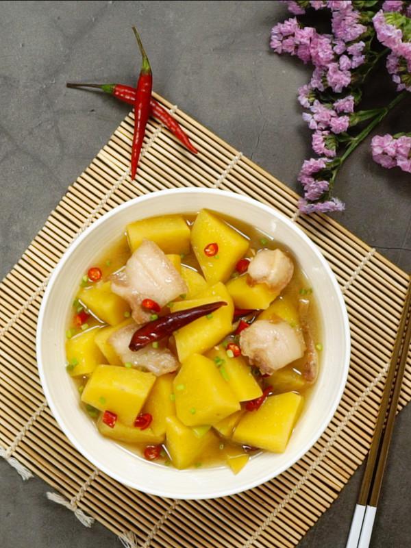 土豆燉五花肉的做法-咸鮮味燉菜譜