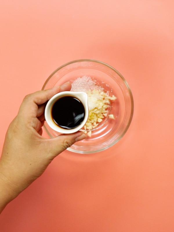 鮮味油淋蘆筍的做法-家常味燉菜譜 鮮味油淋蘆筍的做法-家常味燉菜譜