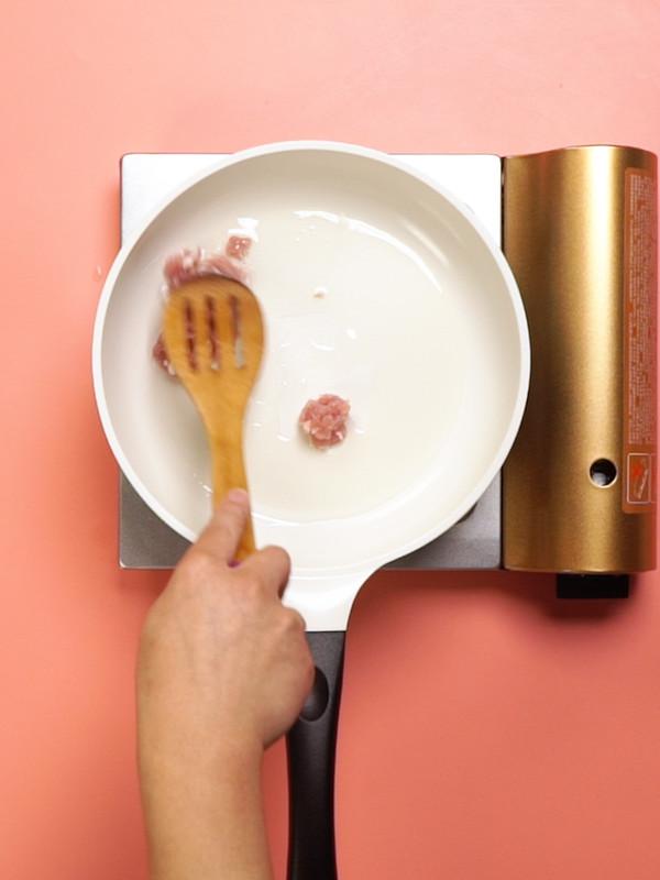 醬爆洋白菜的做法-家常味燒菜譜