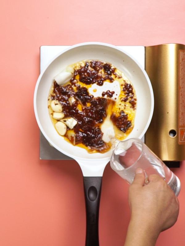 醬燜嘎魚的做法-家常味煮菜譜