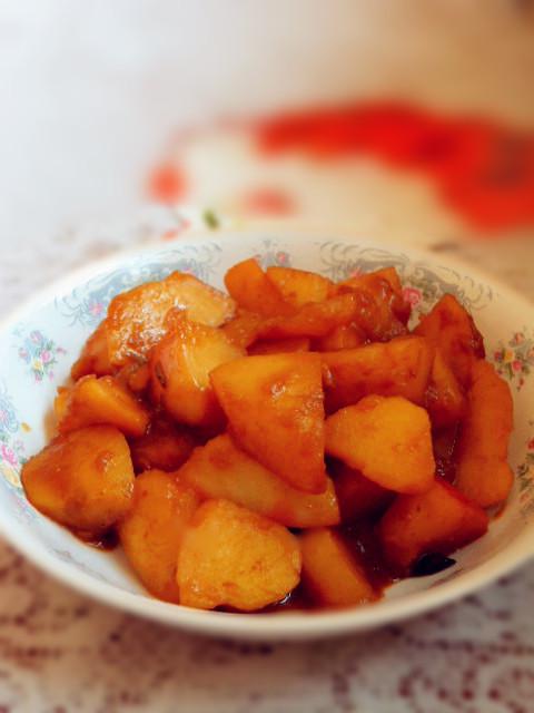 土豆燉蘿卜的做法-家常味燉菜譜