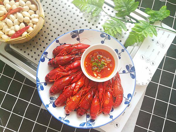 清蒸小龍蝦的做法-家常味蒸菜譜-易網健康養生網 清蒸小龍蝦的做法-家常味蒸菜譜